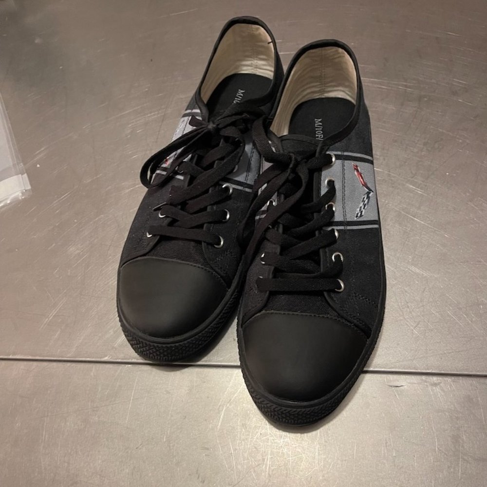 Corvette Mens Sneakers NWOTS